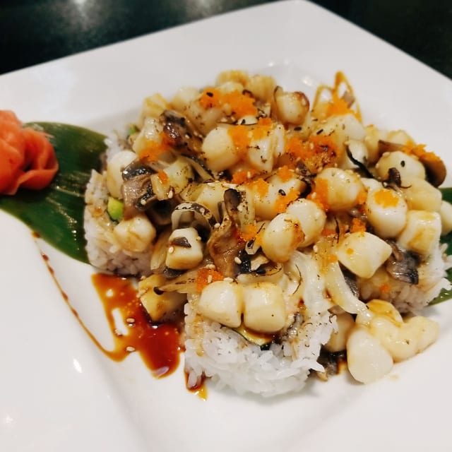 Baked Scallop Roll.
